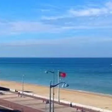 2 Pieces Avec Parking, A Deux Pas De La - Fr-1-712-35