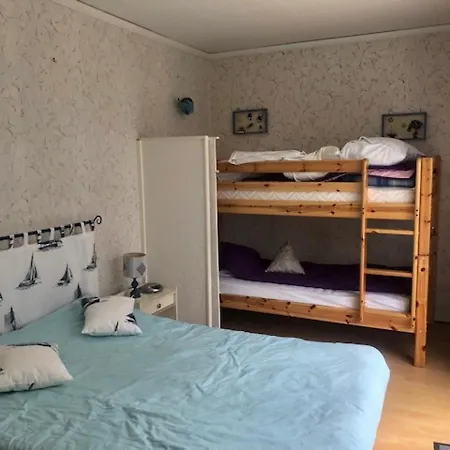 Apartment 2 Pieces Cosy Au Centre-ville, A 2 Pas De La Avec Parking - Fr-1-712-35 *