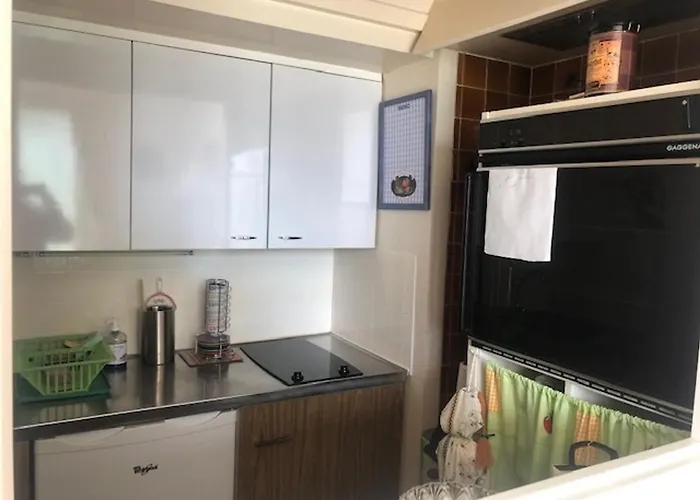 2 Pieces Avec Parking, A Deux Pas De La - Fr-1-712-35 * Villers-sur-Mer