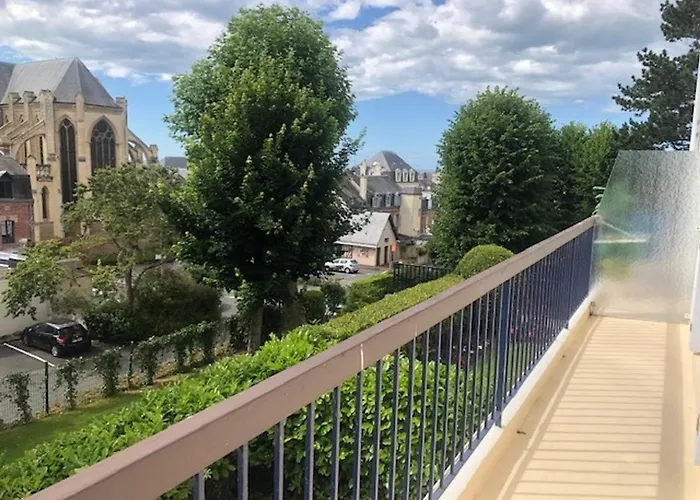 2 Pieces Avec Parking, A Deux Pas De La - Fr-1-712-35 Apartman